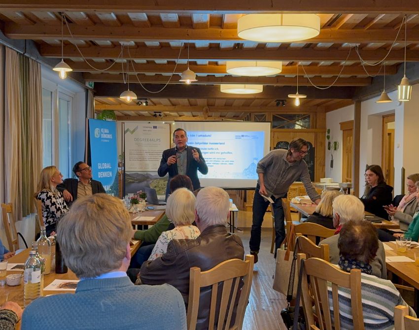 Diskussion und Interaktionen bei Vortrag